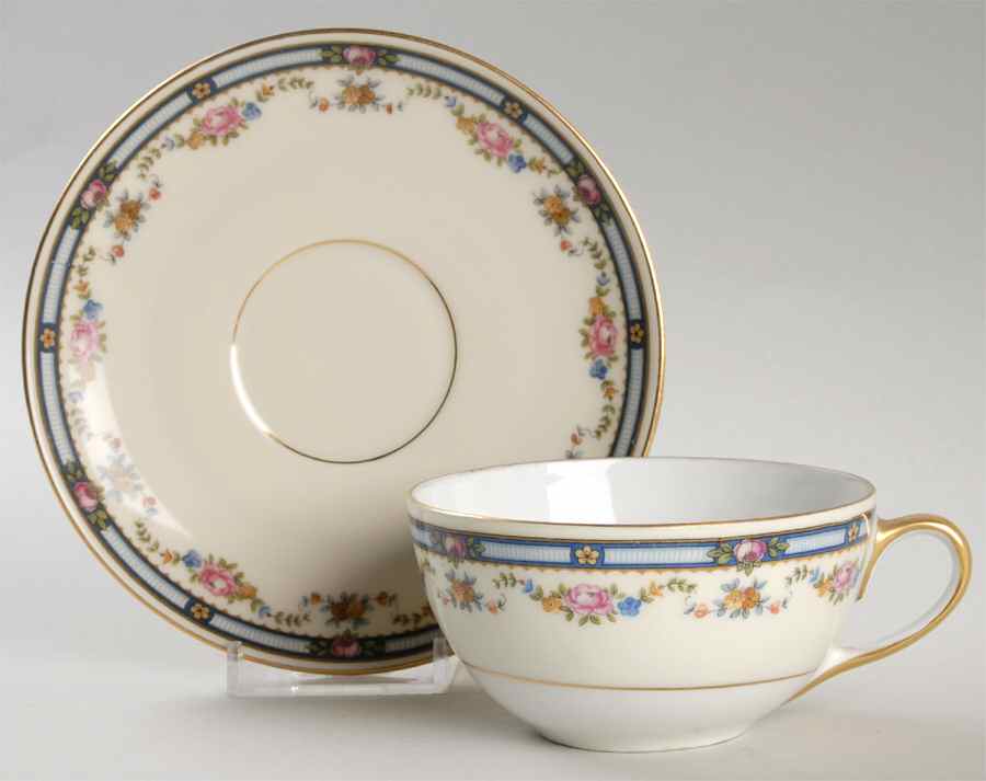 2259 Flat Cup & Saucer Set by Bohemia Ceramic Works-1