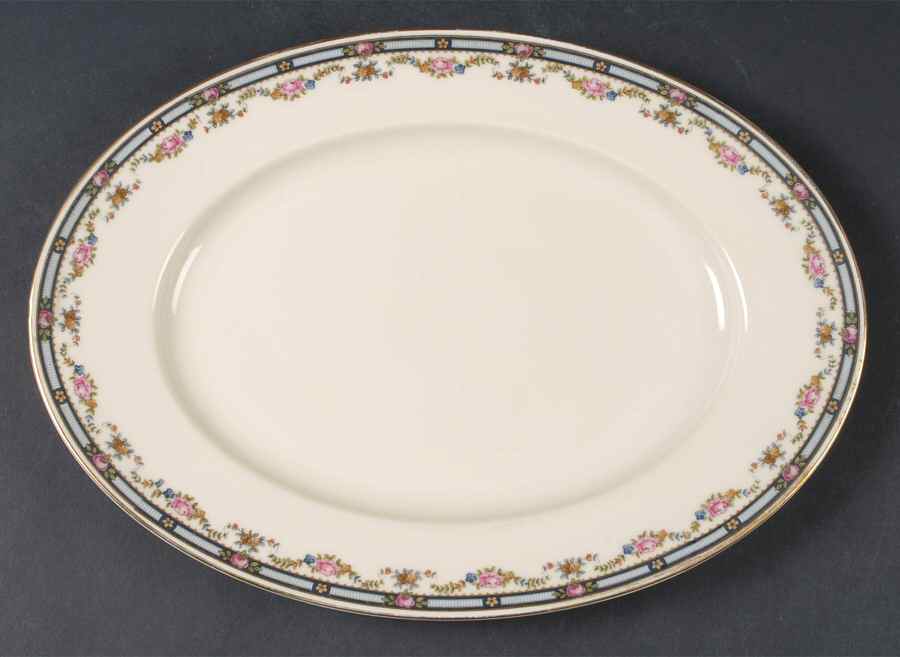 2259 13" Oval Serving Platter by Bohemia Ceramic Works-1