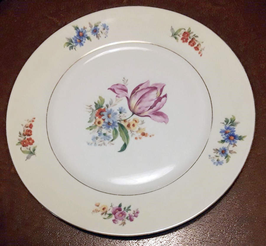 2308 Cream Dinner Plate by Bohemia Ceramic Works-1