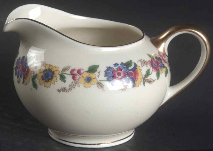 BOH20 Creamer by Bohemia Ceramic Works-1