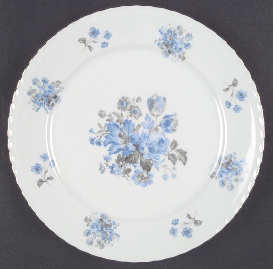 BOH22 Dinner Plate by Bohemia Ceramic Works-1