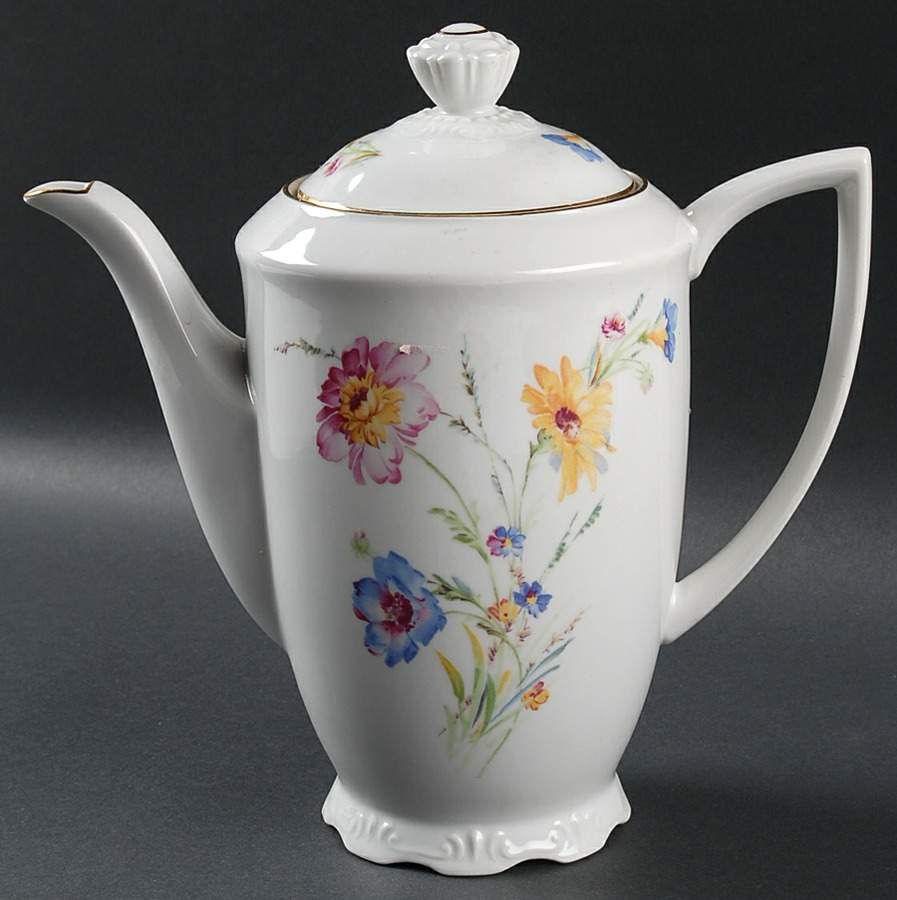BOH24 Coffee Pot & Lid by Bohemia Ceramic Works-1