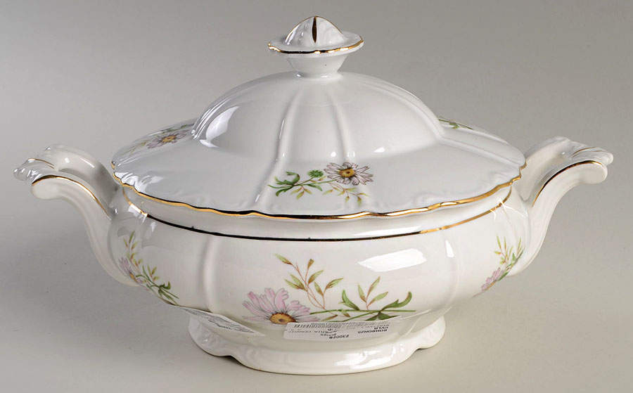 BOH25 Round Covered Vegetable by Bohemia Ceramic Works-1