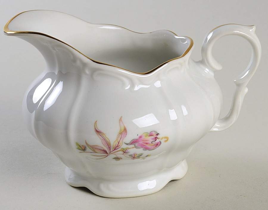 BOH29 Creamer by Bohemia Ceramic Works-1
