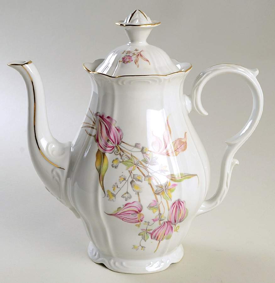 BOH29 Coffee Pot & Lid by Bohemia Ceramic Works-1