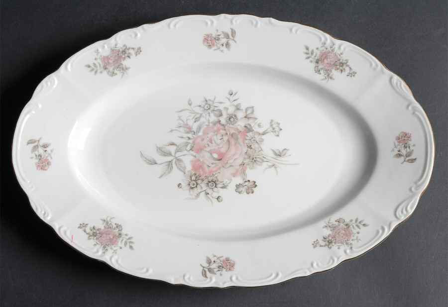 Maria (Embossed Edge) 13" Oval Serving Platter by Bohemia Ceramic Works-1