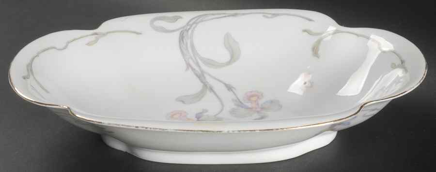 Orchid Iris 10" Oval Vegetable Bowl by Bohemia Ceramic Works-1