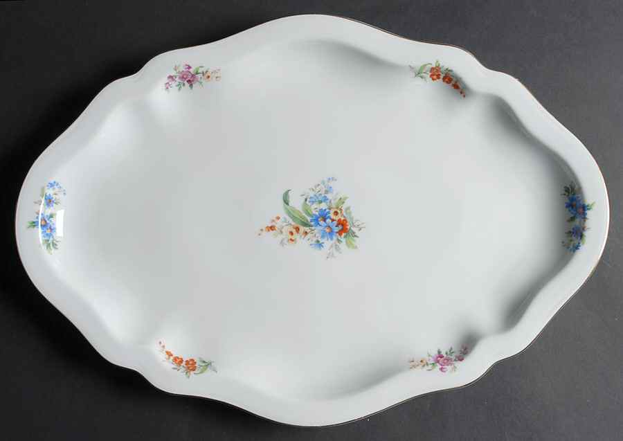 Rhoda 17" Oval Serving Platter by Bohemia Ceramic Works-1