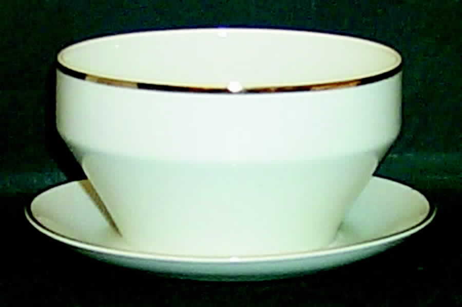 Wedding Band (Trim Off Edge) Gravy Boat with Attached Underplate by Bohemia Ceramic Works-1