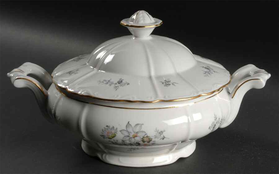 Wild Flower (Scroll Edge) Round Covered Vegetable by Bohemia Ceramic Works-1