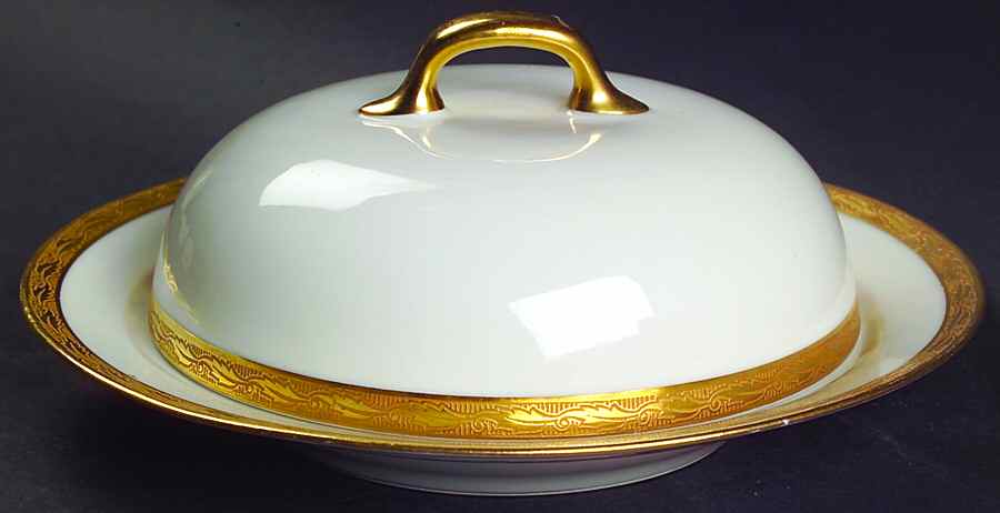 Laurel Round Covered Butter by Jean Boyer (Limoges)-1