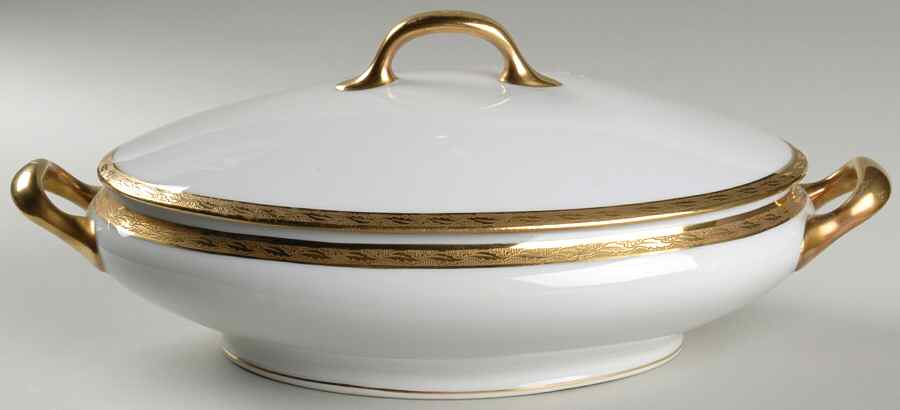 Laurel Oval Covered Vegetable by Jean Boyer (Limoges)-1