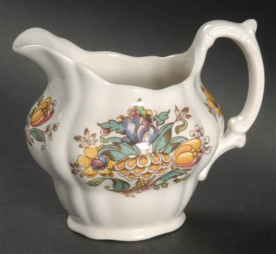 Bayonne Creamer by Booths-1
