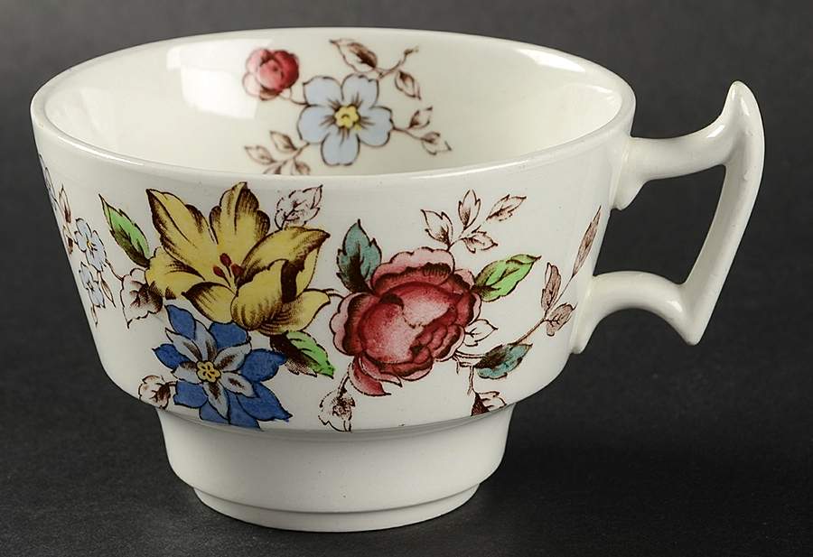 Flowerpiece Oversized Cup by Booths-1