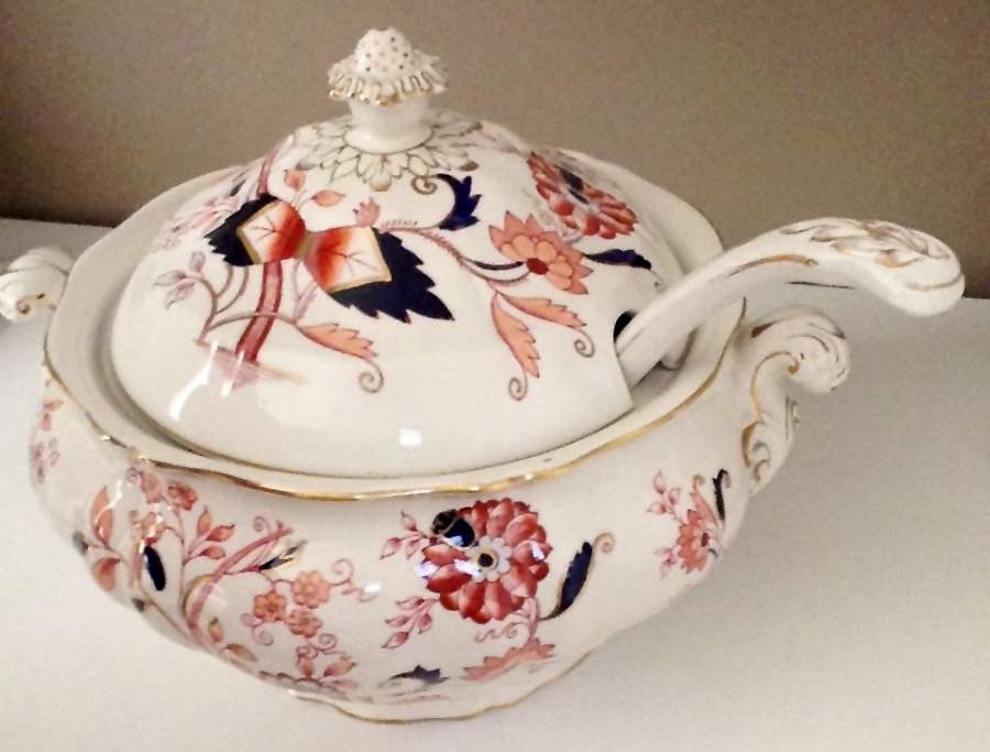 Fresian Tureen & Lid w/Ladle by Booths-1