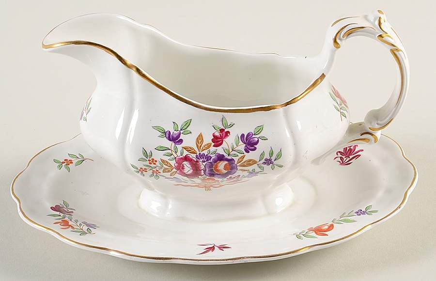 Lowestoft Gravy Boat with Attached Underplate by Booths-1