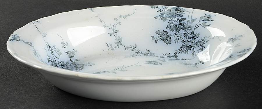 Princess (Blue Flowers To Edge) 9" Oval Vegetable Bowl by Booths-1
