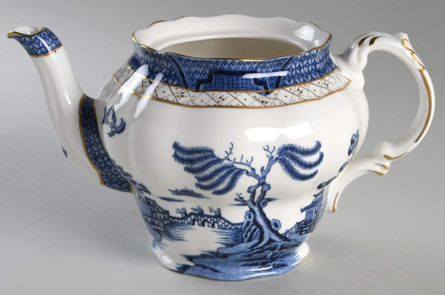 Real Old Willow Blue Teapot No Lid by Booths-1