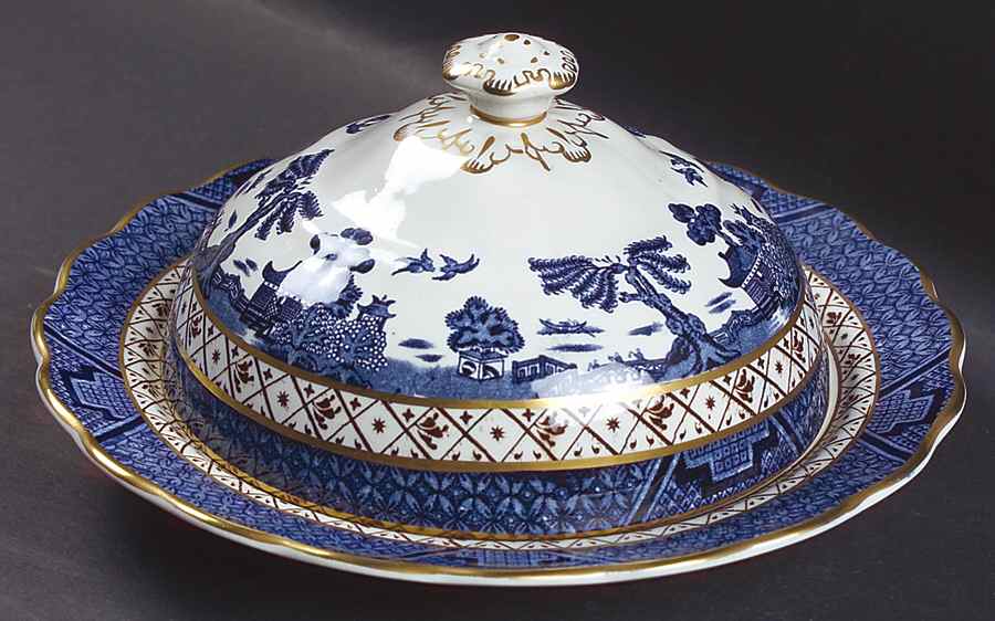 Real Old Willow Blue Round Covered Butter by Booths-1