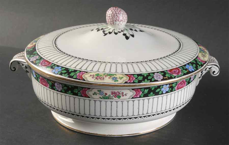 Stratford Round Covered Vegetable by Booths-1
