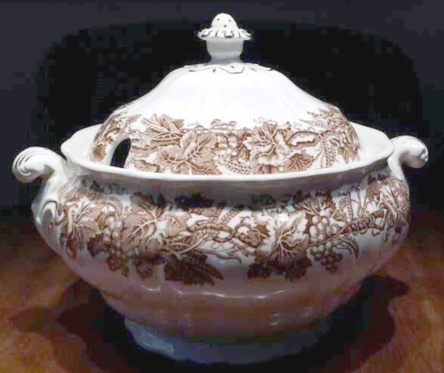 Vine and Wheat Brown Tureen &  Lid by Booths-1