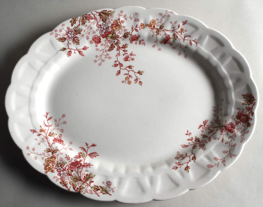 Washington (Multicolor, Scalloped) 18" Oval Serving Platter by Booths-1