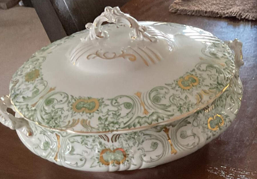 Laurel Green Round Covered Vegetable by T & R Boote-1
