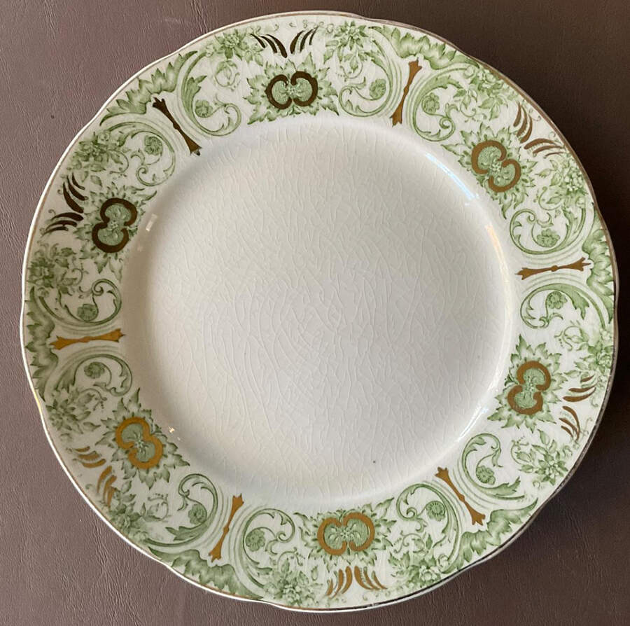 Laurel Green Dinner Plate by T & R Boote-1
