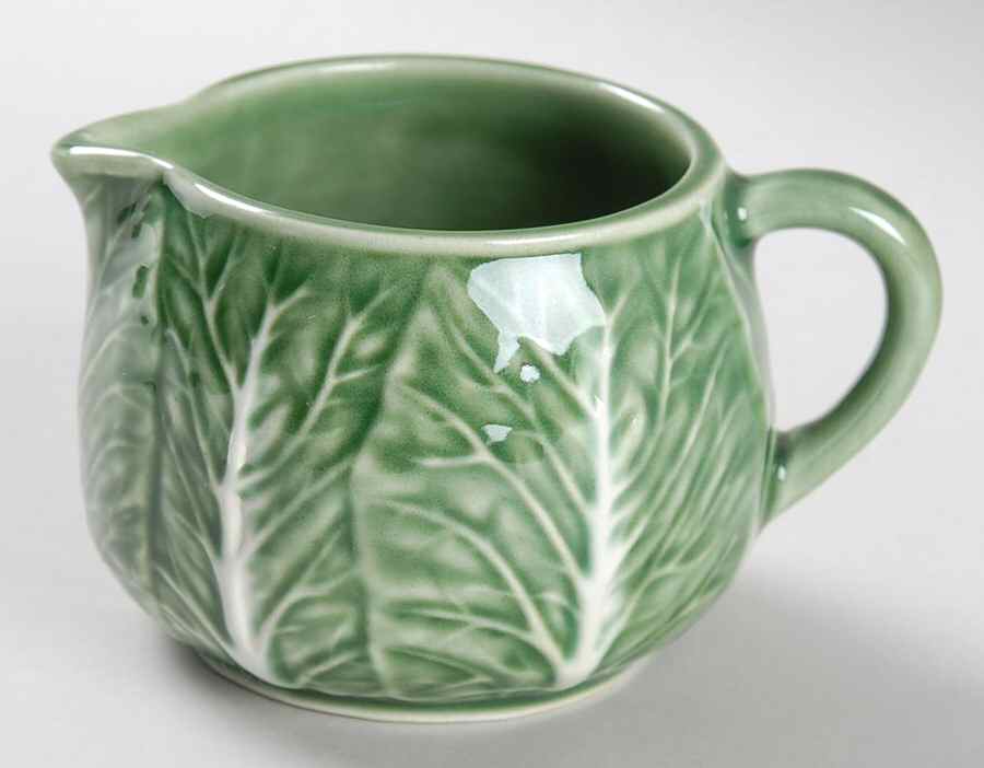 Cabbage Green Mini Creamer by Bordallo Pinheiro-1