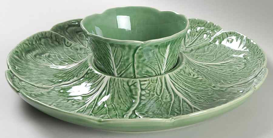 Cabbage Green (2 Piece) Chip & Dip Set by Bordallo Pinheiro-1