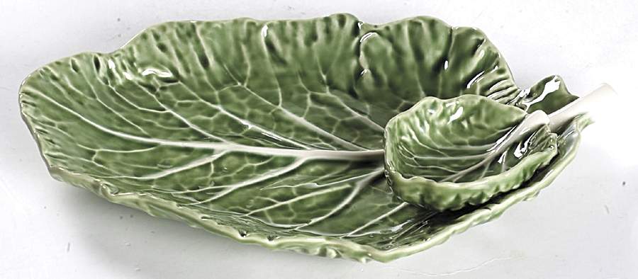 Cabbage Green 1 Piece Chip & Dip by Bordallo Pinheiro-1