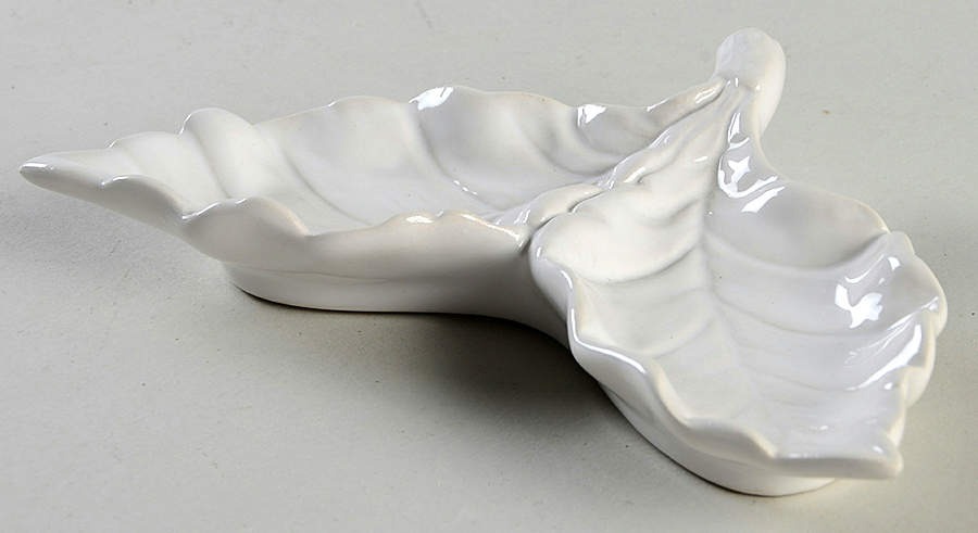 Cabbage White Double Salt Dip by Bordallo Pinheiro-1