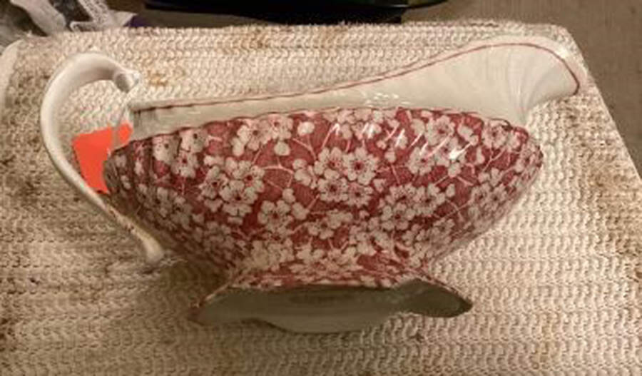 May Blossom Pink Gravy Boat by British Anchor-1