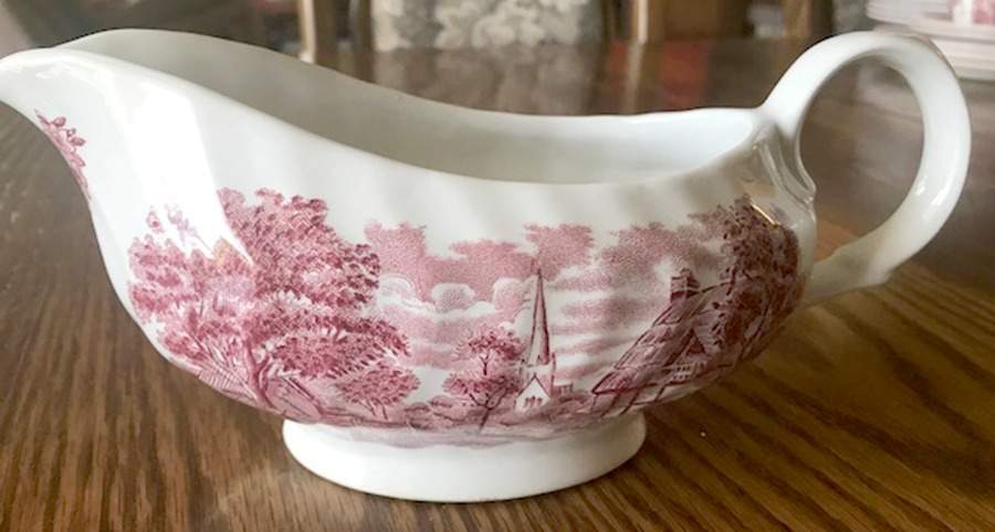 Memory Lane Pink Gravy Boat by British Anchor-1