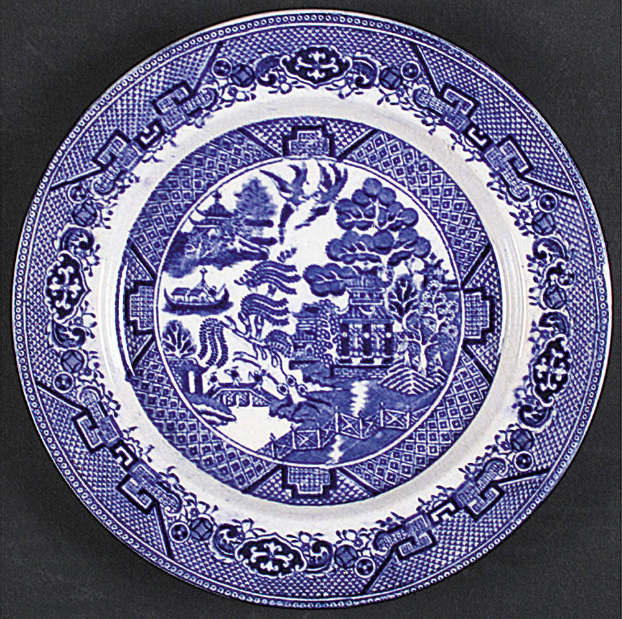 Willow Blue Luncheon Plate by British Anchor-1