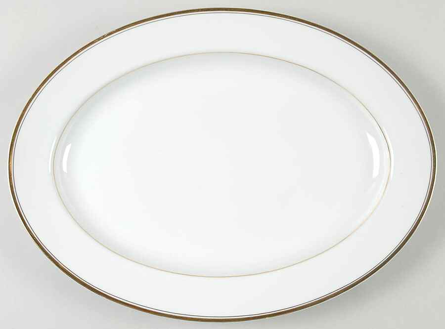 Essence 14" Oval Serving Platter by Brentwood-1
