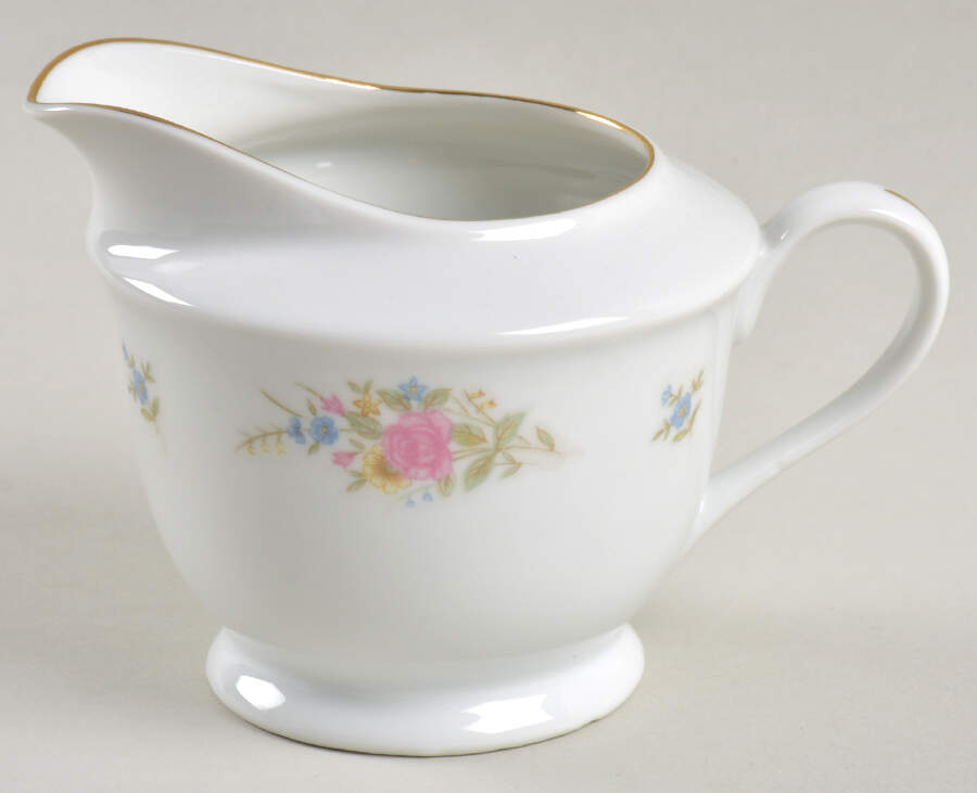 Candlelight Creamer by Bristol (Japan)-1