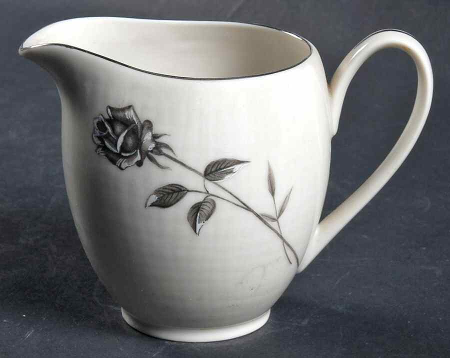 Rendezvous Creamer by Bristol (Japan)-1