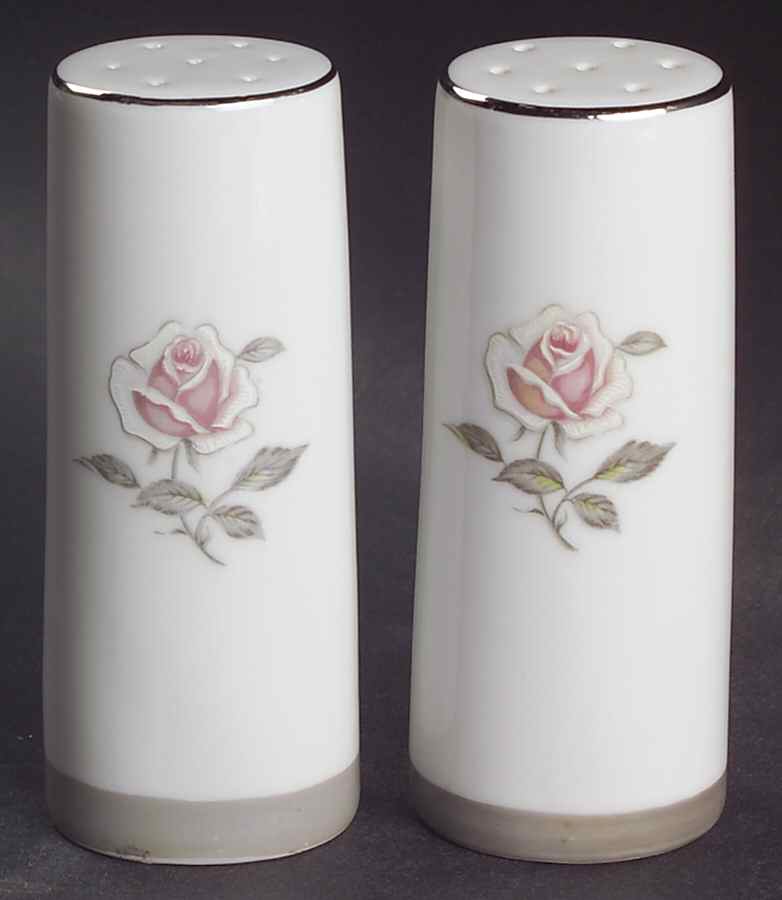 Spring Memory Salt & Pepper Set by Bristol (Japan)-1
