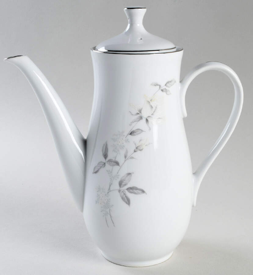 M1013 Coffee Pot & Lid by Brookwood-1
