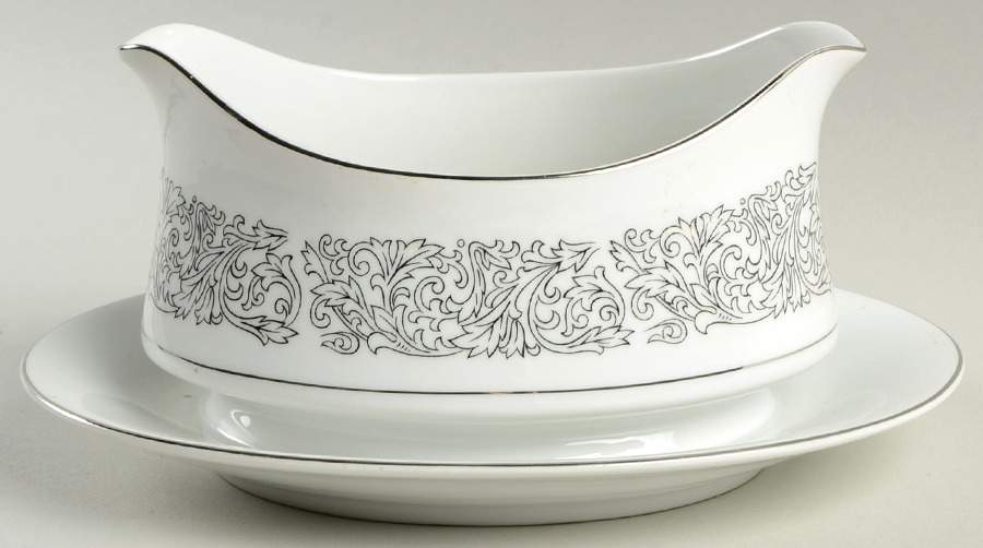 Santiago Gravy Boat with Attached Underplate by Brookwood-1