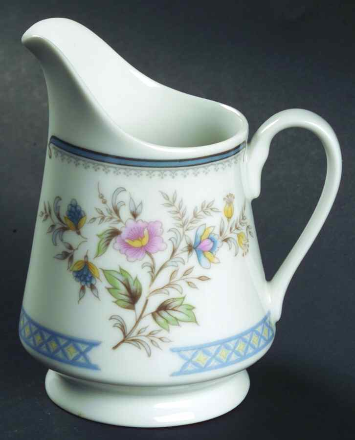Stratford Creamer by Brookwood-1