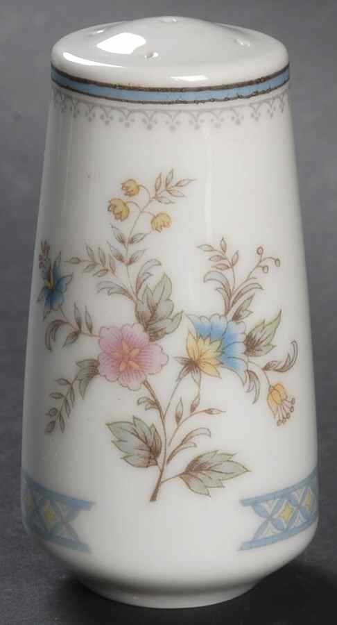 Stratford Pepper Shaker by Brookwood-1