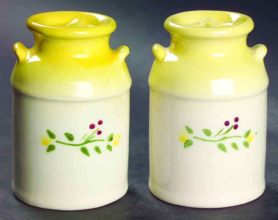 California Farmhouse Yellow Salt & Pepper Set by Brock-1