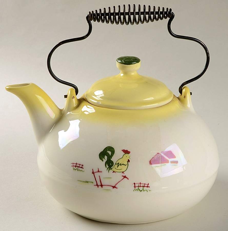 California Farmhouse Yellow Kettle & Lid by Brock-1