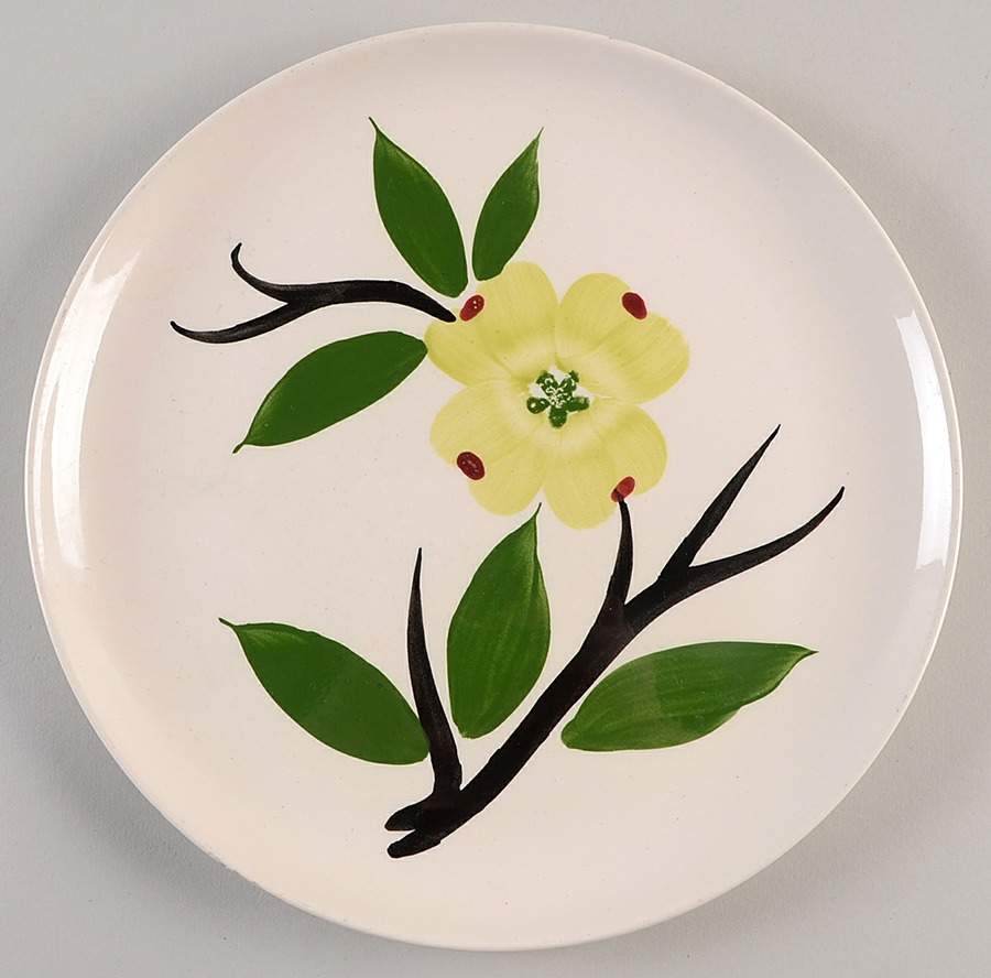 Dixie Dogwood Luncheon Plate by Blue Ridge Southern Pottery-1