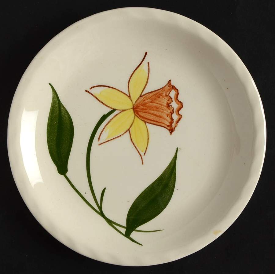 Daffodil Bread & Butter Plate by Blue Ridge Southern Pottery-1