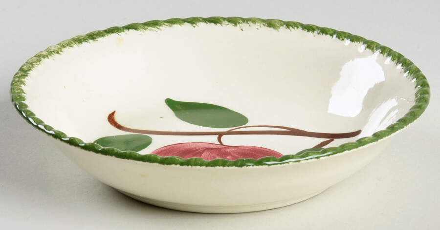 Quaker Apple Fruit/Dessert (Sauce) Bowl by Blue Ridge Southern Pottery-1