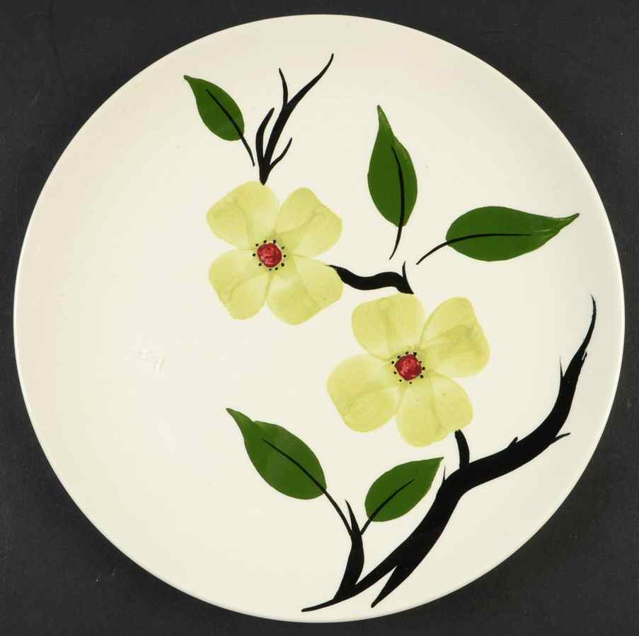 Southern Dogwood (Chartreuse) Luncheon Plate by Blue Ridge Southern Pottery-1