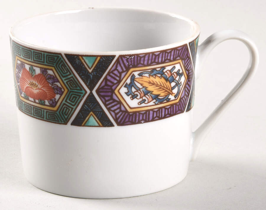 Amethyst Kutani Flat Cup by Georges Briard-1